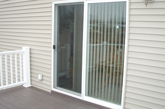 Cocoa-screen-door-repair